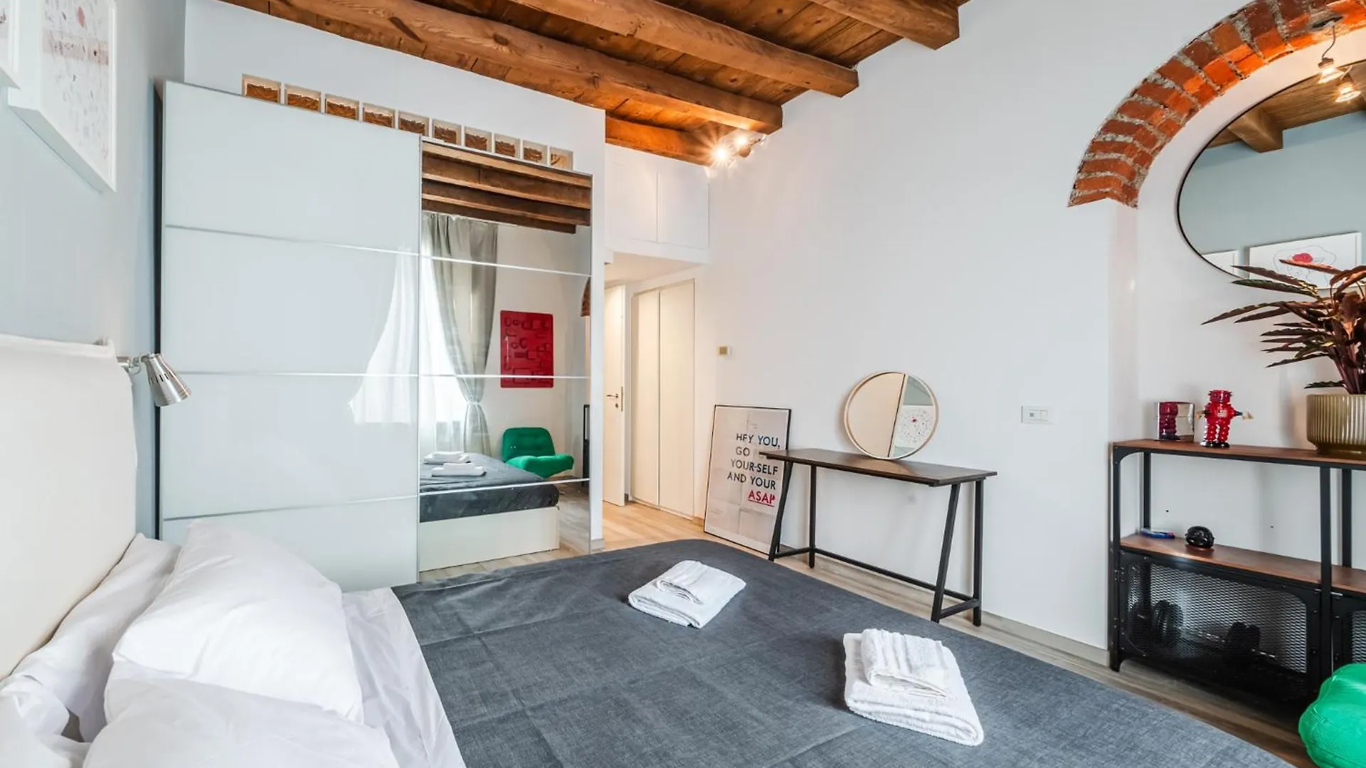 200Mt Metro - Design Apartment For Creative Living Milan